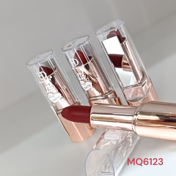 LIPSTICK x24U 
MQ23040